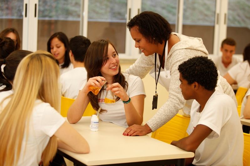 SESI Jacareí abre vagas remanescentes para alunos do 2º e 3º Anos do Ensino Médio