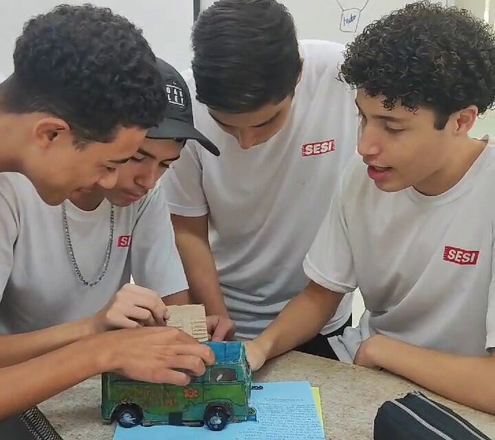 Proposta pedagógica estimula a criatividade dos alunos 