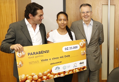 Aluna da Escola SESI de Bariri vence concurso de redação