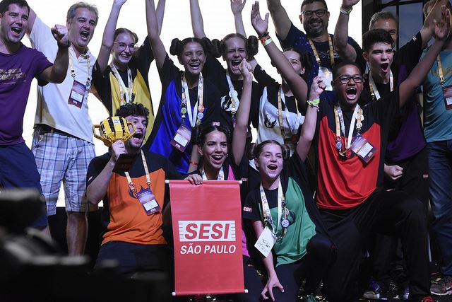É CAMPEÃO! ALUNOS DO SESI JUNDIAÍ VENCEM TORNEIO NACIONAL DE ROBÓTICA E VÃO PARA A COPA DO MUNDO DA MODALIDADE,  NOS EUA