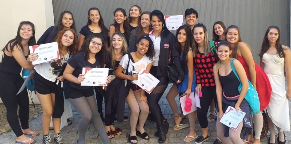 SESI AMERICANA PARTICIPA DO DANCE FESTIVAL DE AMERICANA 
