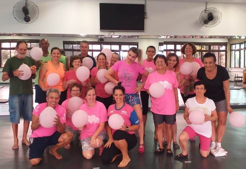 MODALIDADES ESPORTIVAS DESTACARAM A IMPORTÂNCIA DA PREVENÇÃO AO CÂNCER DE MAMA EM OUTUBRO 