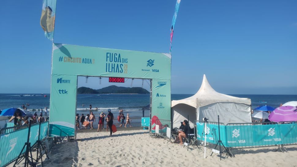 Atletas do SESI Americana disputam circuito aquático em São Sebastião