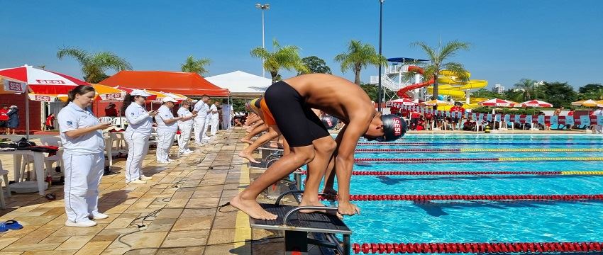 Liga de Treinamento Esportivo reúne oito delegações no Sesi Americana