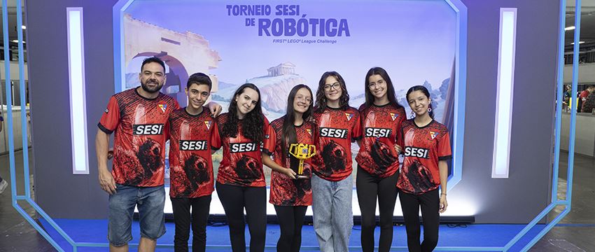 Red Rabbit conquista prêmio no Festival SESI de Robótica