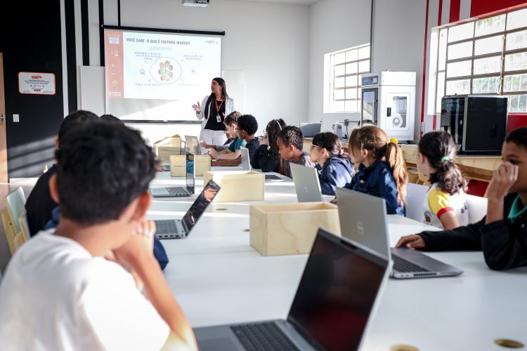 Espaço Maker PAR