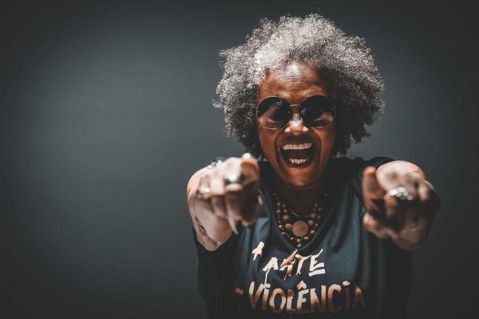 Sandra Sá faz show gratuito no Sesi Araçatuba em maio