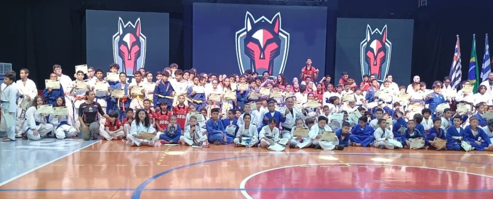 Sesi Araçatuba realiza Bonenkai de Judô e celebra encerramento do ano esportivo