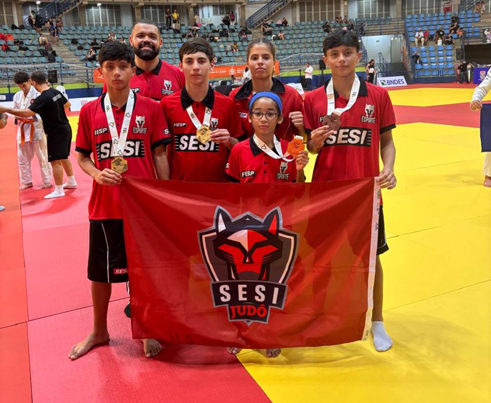 SESI ARAÇATUBA CONQUISTA DESTAQUE NO CAMPEONATO BRASILEIRO REGIÃO V