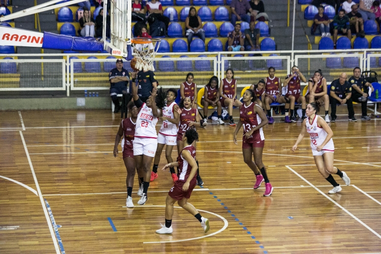 SESI Araraquara x Instituto Babby / Pinda