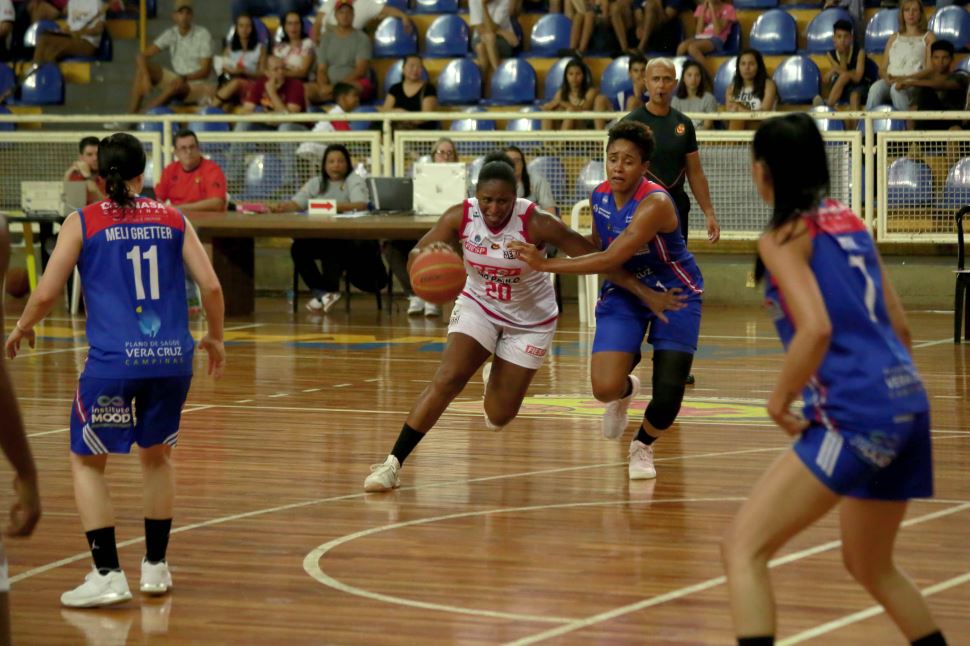Vera Cruz Campinas vence time araraquarense de virada e se classifica para a final do Paulista