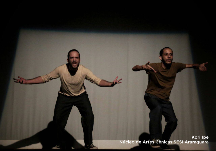 Espetáculo Kori Ipe Ipe Kori