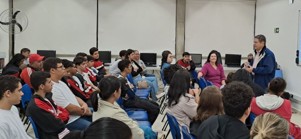 Unidade escolar SESI Matão recebe seu patrono durante a “Semana da Escola Aberta”
