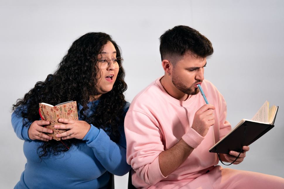 “Diário de 2 Amigues” se apresenta no Teatro do SESI Araraquara