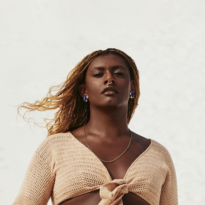 Liniker canta seus sucessos no SESI Araraquara no dia 26 de agosto