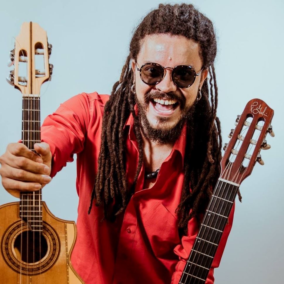 Gui Silveiras apresenta Viva Gil no dia 22 de setembro no SESI São Carlos