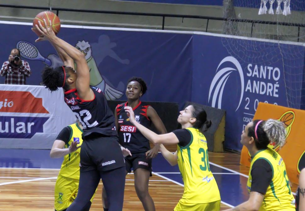 SESI - Araraquara - Sesi Araraquara é campeão Paulista de Basquete Feminino