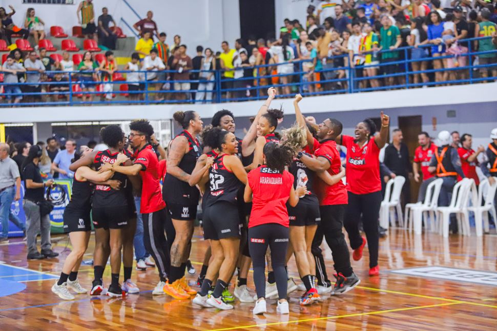 Com virada histórica, Sesi Araraquara vence Sampaio Correa e conquista bicampeonato na LBF