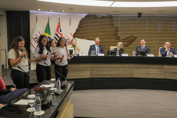 São Paulo-SP, 30 de Maio de 2025 - PAPO SUPREMO COM A MINISTRA CÁRMEN LÚCIAMUNDO DO TRABALHO: O PAPEL DA MULHER NOS CARGOS DE LIDERANÇA.