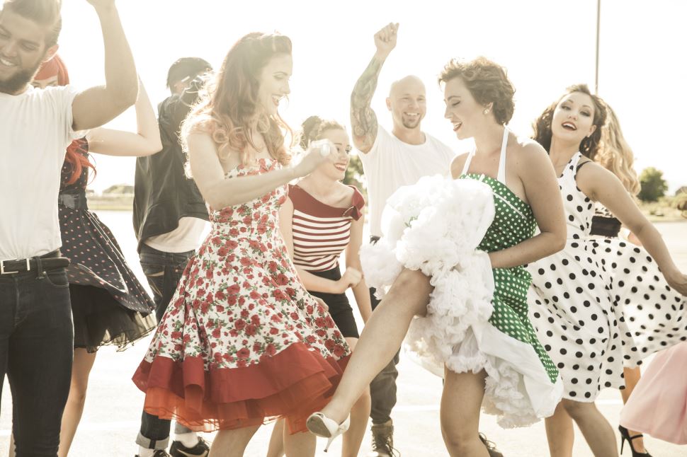 AULA SHOW RITMOS DOS ANOS 60 E 70