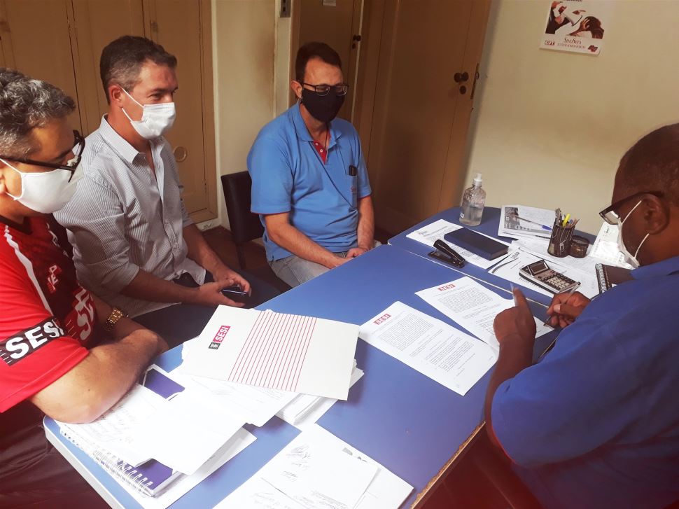 Sindicato dos Servidores Públicos Municipais de Araras firma parceria com Sesi 