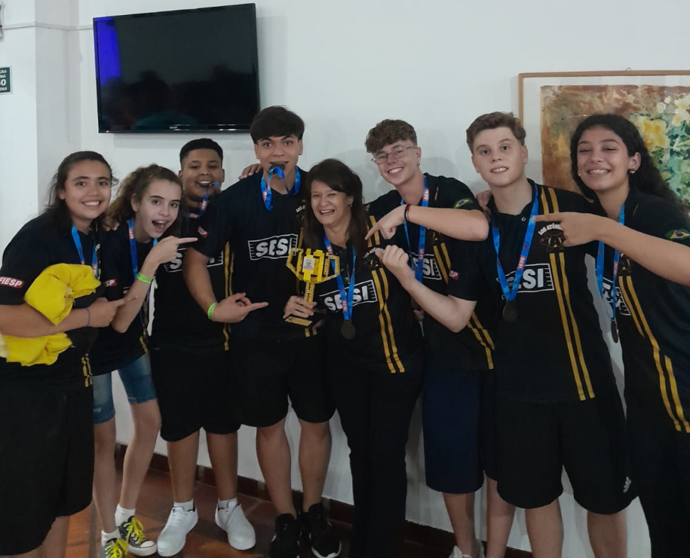 Equipe da escola Sesi Araras é classificada para fase nacional de torneio de robótica