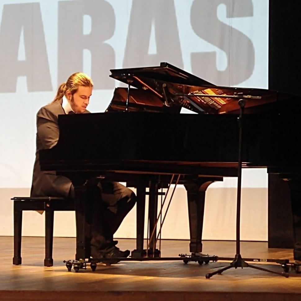 José, o pianista, faz apresentação no Sesi Araras dia 23 de agosto