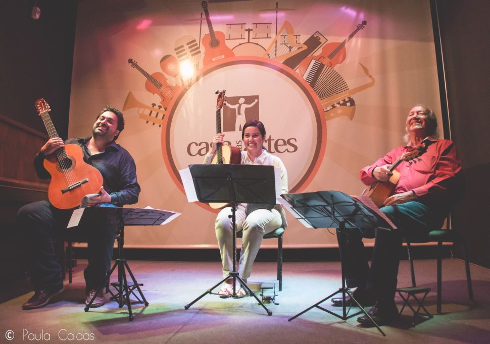 Valsa das Flores com Violões Artes Trio 