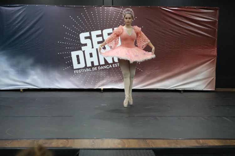 dance3