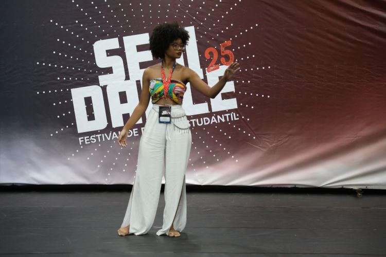 dance3