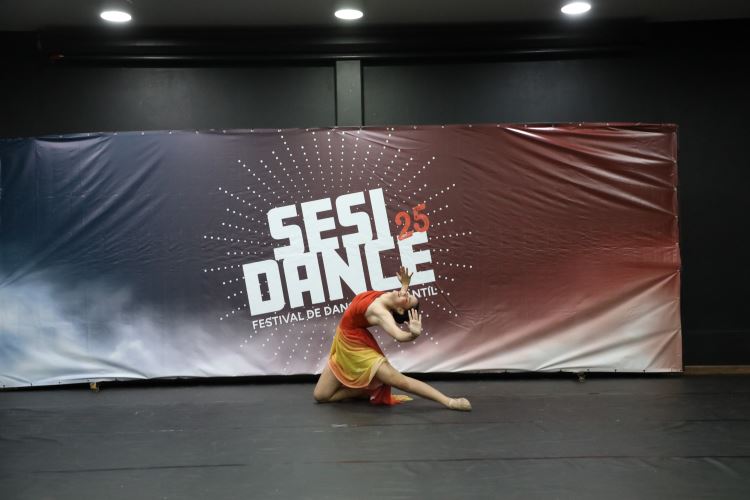 dance3