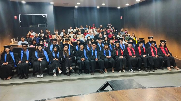 Formatura EJA Araras 27