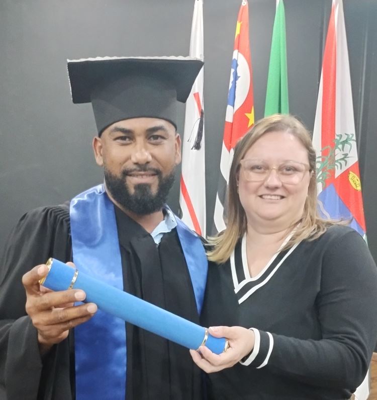 Formatura EJA Araras 15