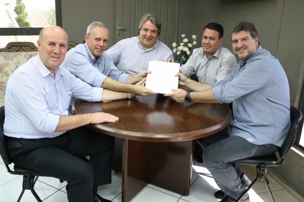 SESI protocola projeto de ginásio e Prefeito de Bauru determina prioridade de governo