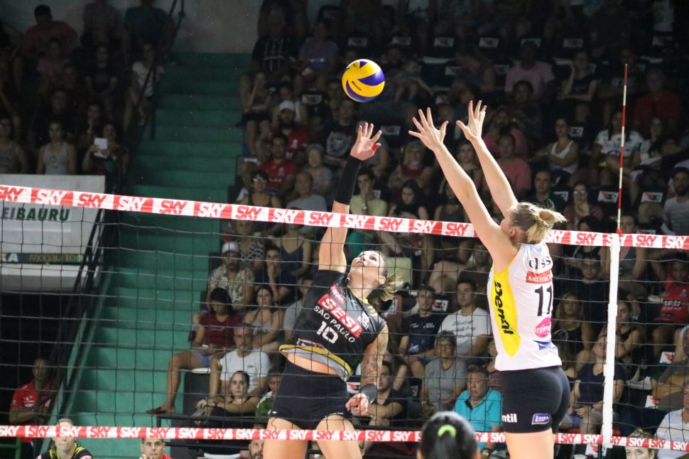 SESI Vôlei Bauru é superado pelo Dentil/Praia Clube na Superliga 