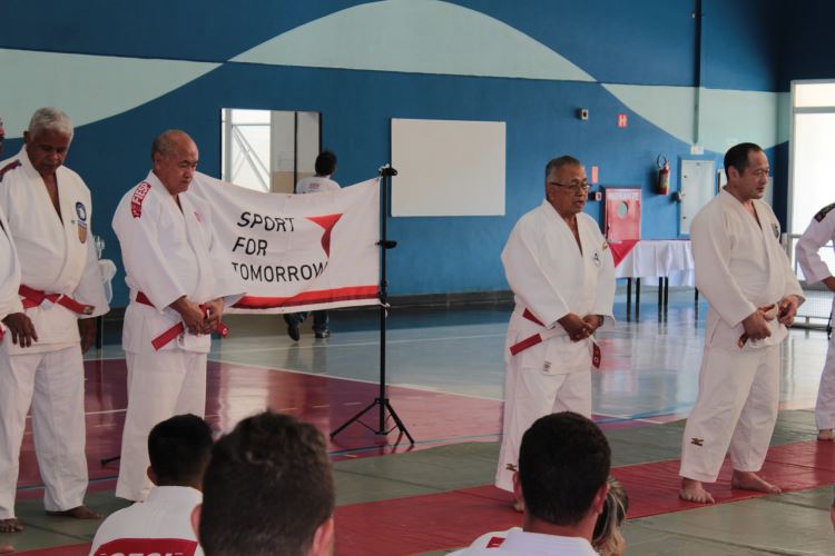 Lançamento Judô na Escola