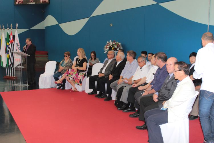 Lançamento Judô na Escola