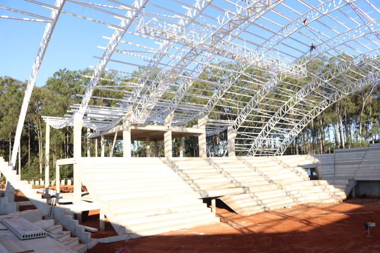 visita empresários novos ginásio