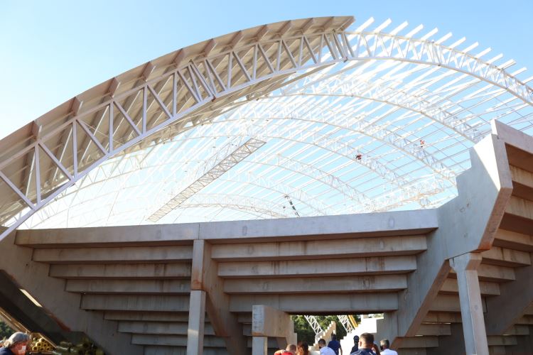 visita empresários novos ginásio