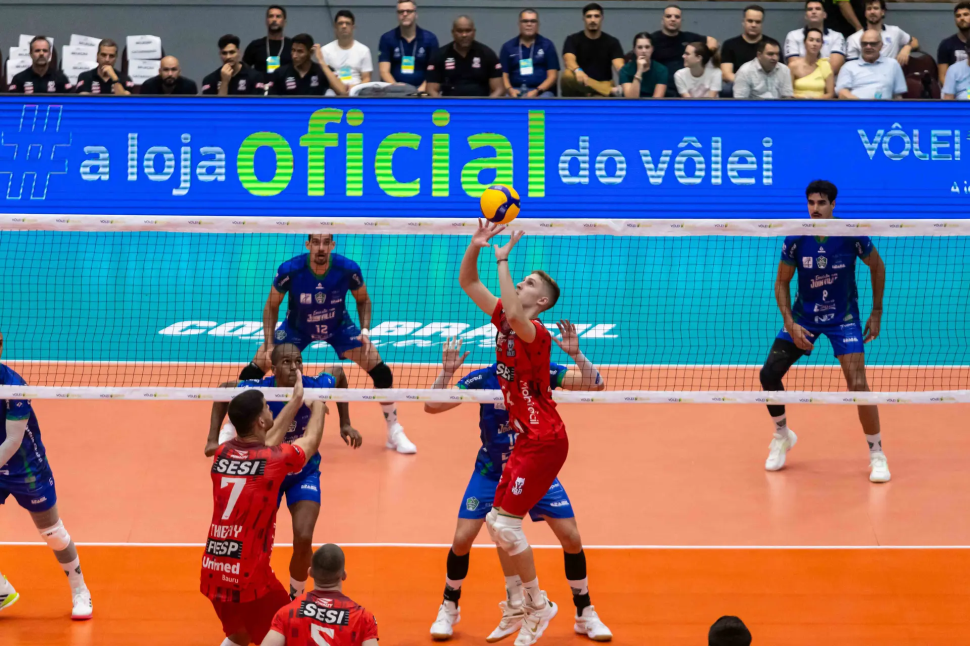 Sesi Bauru perde para Joinville e é eliminado da Vôlei Copa Brasil 2025