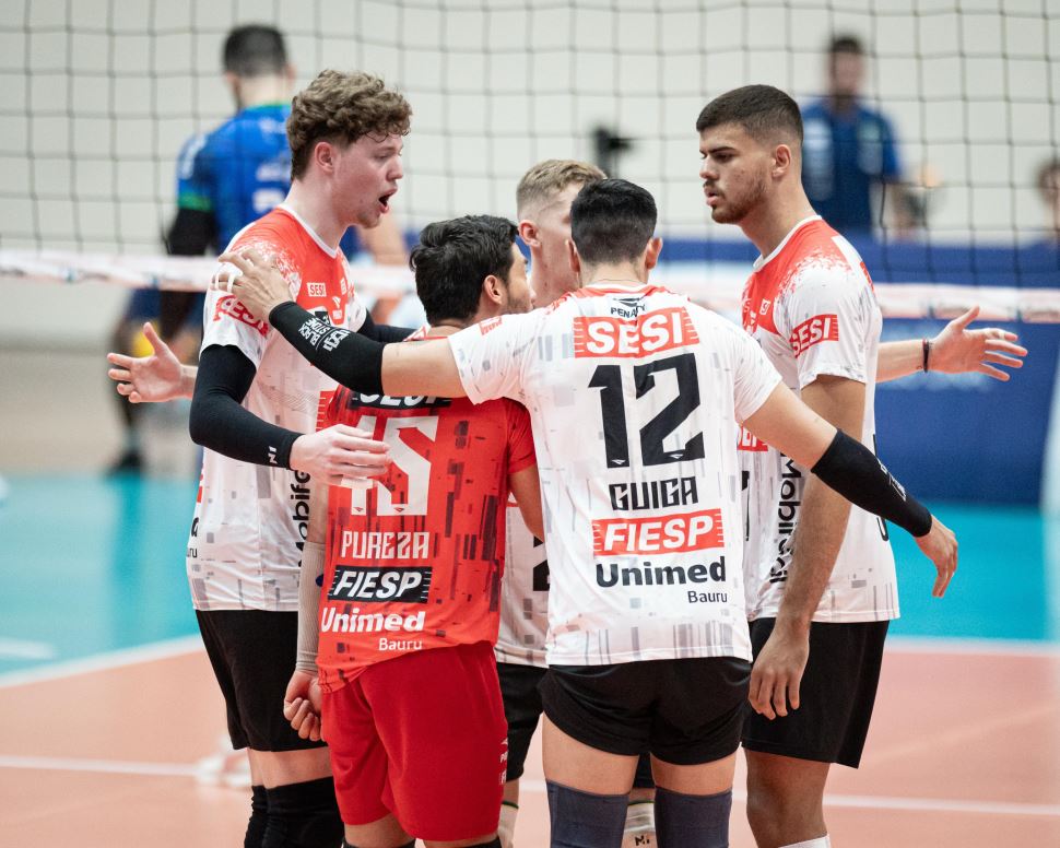 Sesi Bauru vence Joinville Vôlei fora de casa pela Superliga