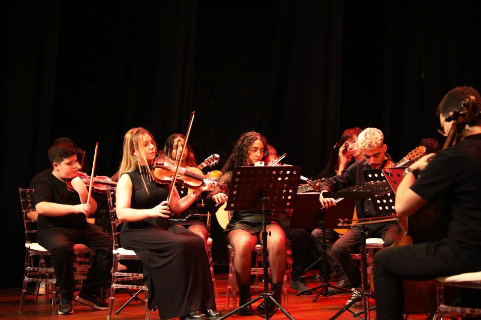 Setembro de música clássica e samba no Sesi Botucatu