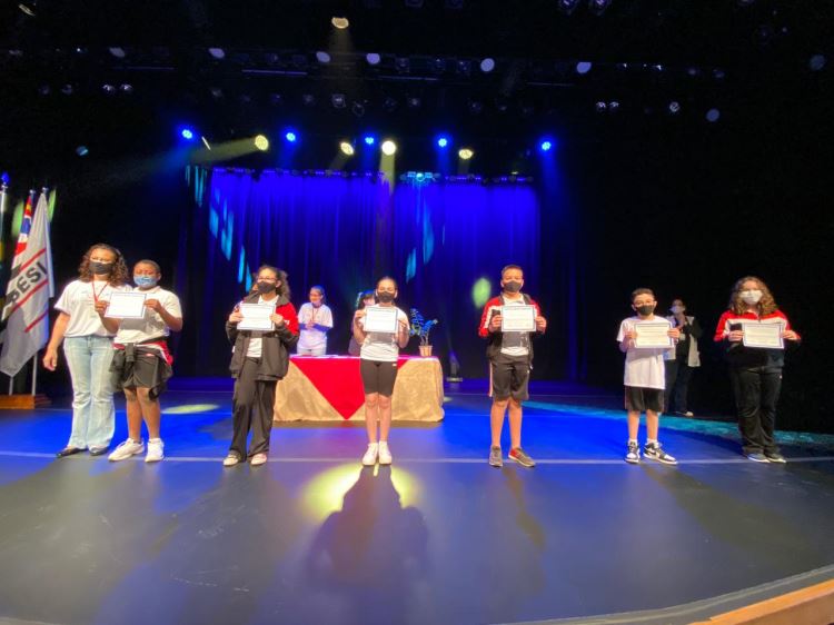 evento 8 de julho homenagem alunos sesi birigui