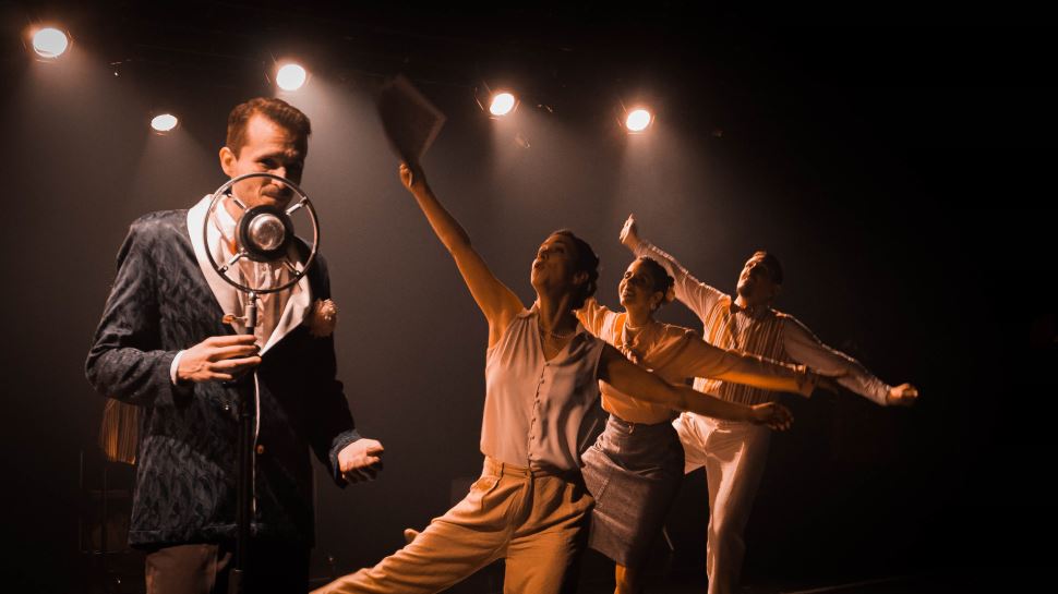 That Swing Dance Company apresenta espetáculo Swing Era no Teatro SESI de Birigui