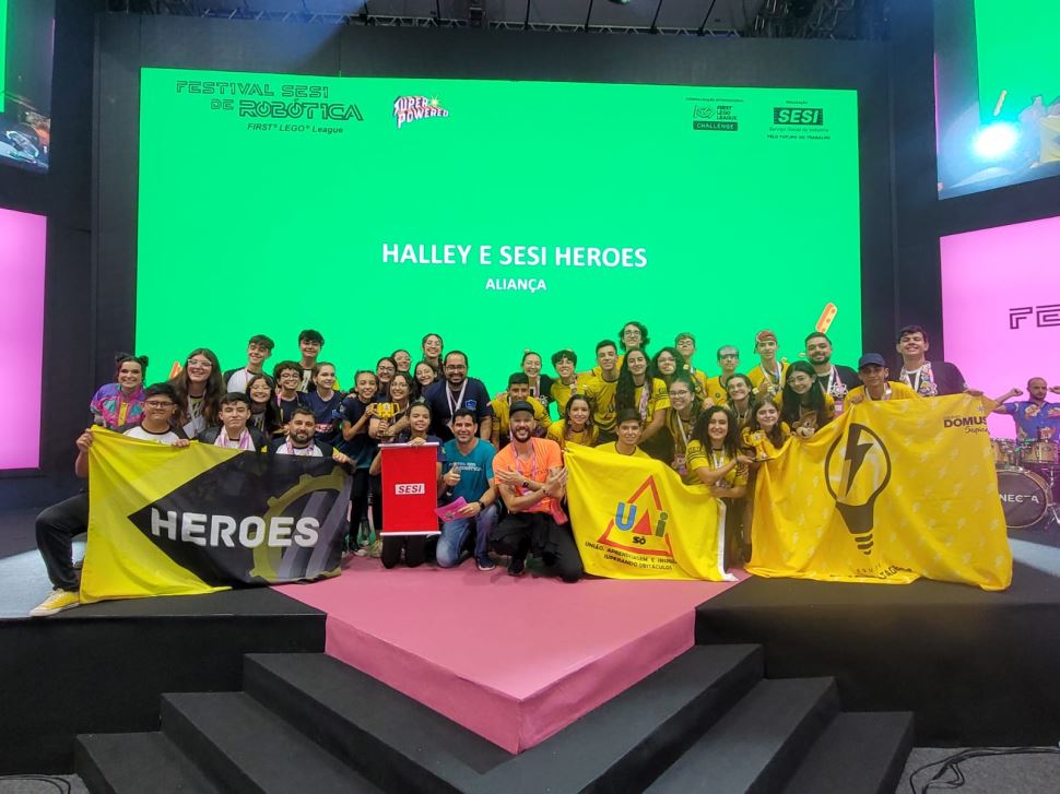 Alunos de Birigui conquistam duas premiações no Festival Sesi de Robótica 2023