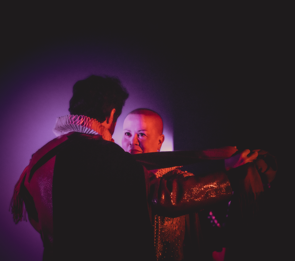 Sesi Birigui traz espetáculo sobre encontro de Rainha Elizabeth I com Shakespeare