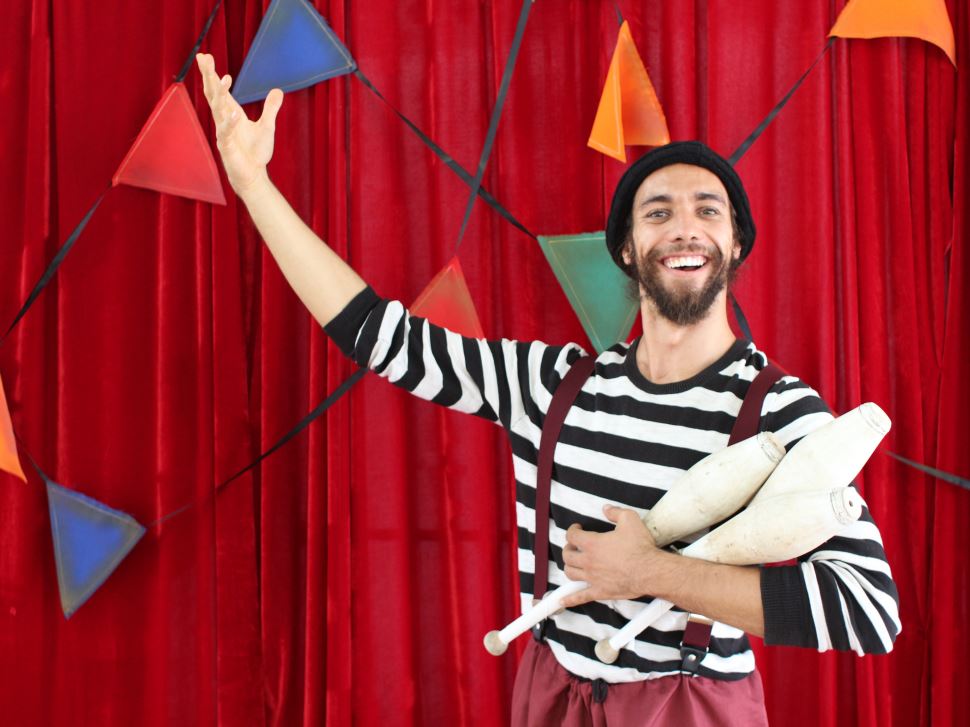 Festival de Teatro celebra mês das crianças