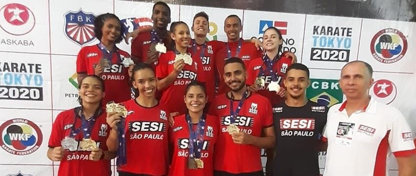 Equipe de Karate SESI-SP brilha em Salvador -BA