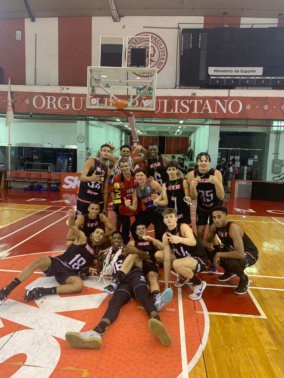 São Paulo vence Franca fora de casa e abre 1 a 0 na final do NBB