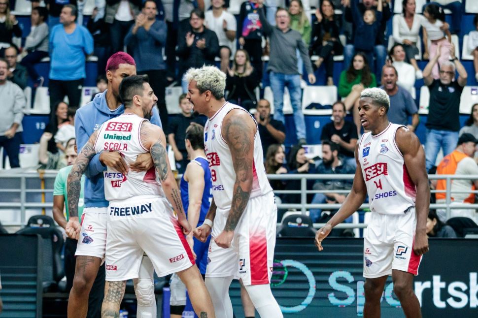 SESI FRANCA VENCE O 123 MINAS E AVANÇA PARA A FINAL DO NBB